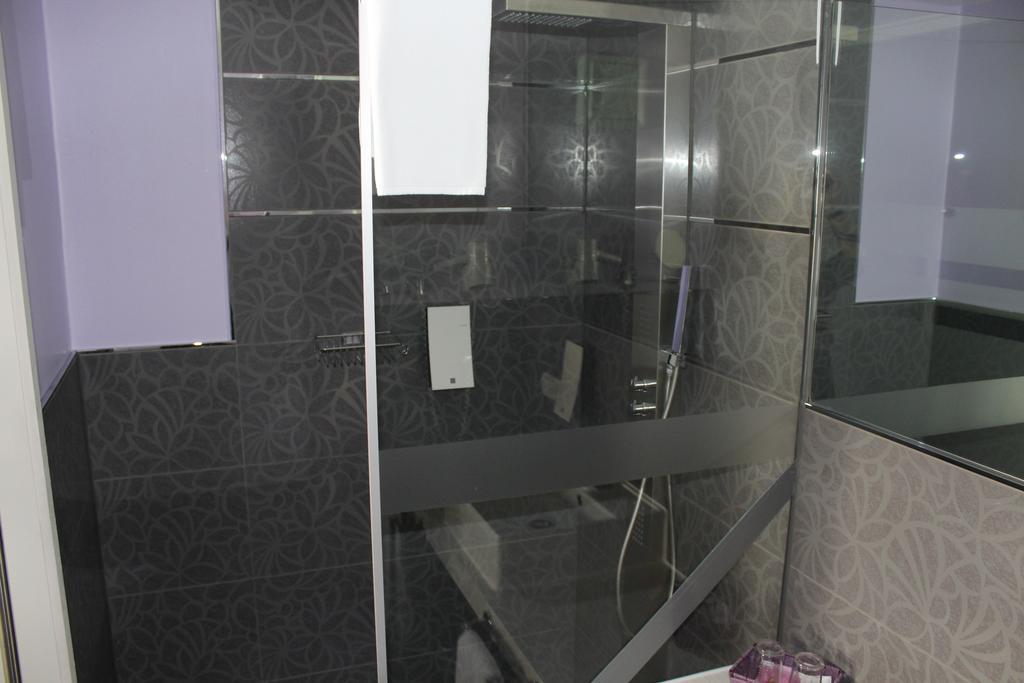 Amiga Hotel Muenchen Messe Buitenkant foto