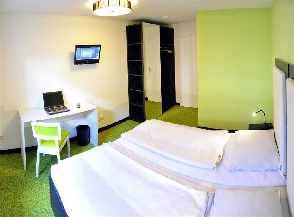 Amiga Hotel Muenchen Messe Buitenkant foto